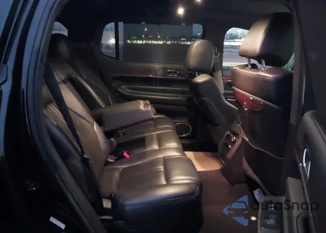 2019 Lincoln Mkt Livery z USA, uszkodzony, nr VIN 2LMHJ5NK1KBL04429